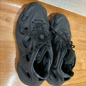 아디다스 아디폼q 블랙 260