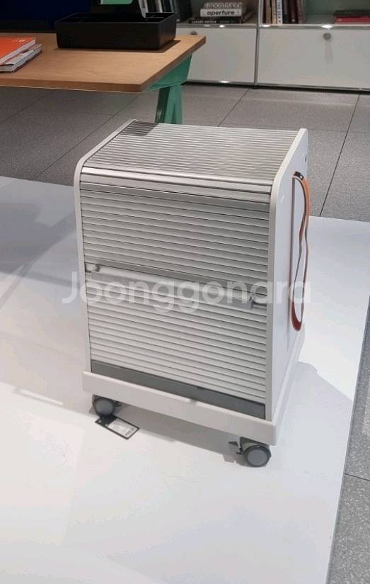 비트라 Follow Me 1 이동식 수납함 판매합니다--3