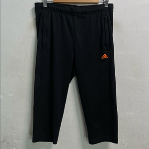 30 아디다스 기능성 스판 밴딩 반바지