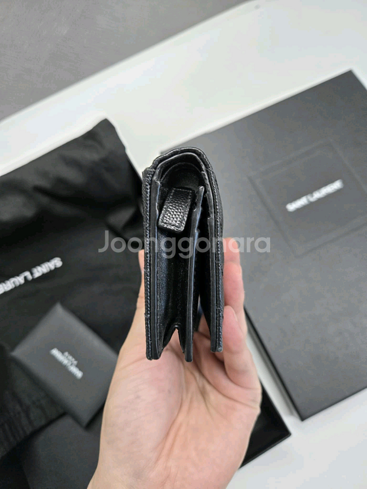 입생로랑 비지니스 반지갑 정품--3