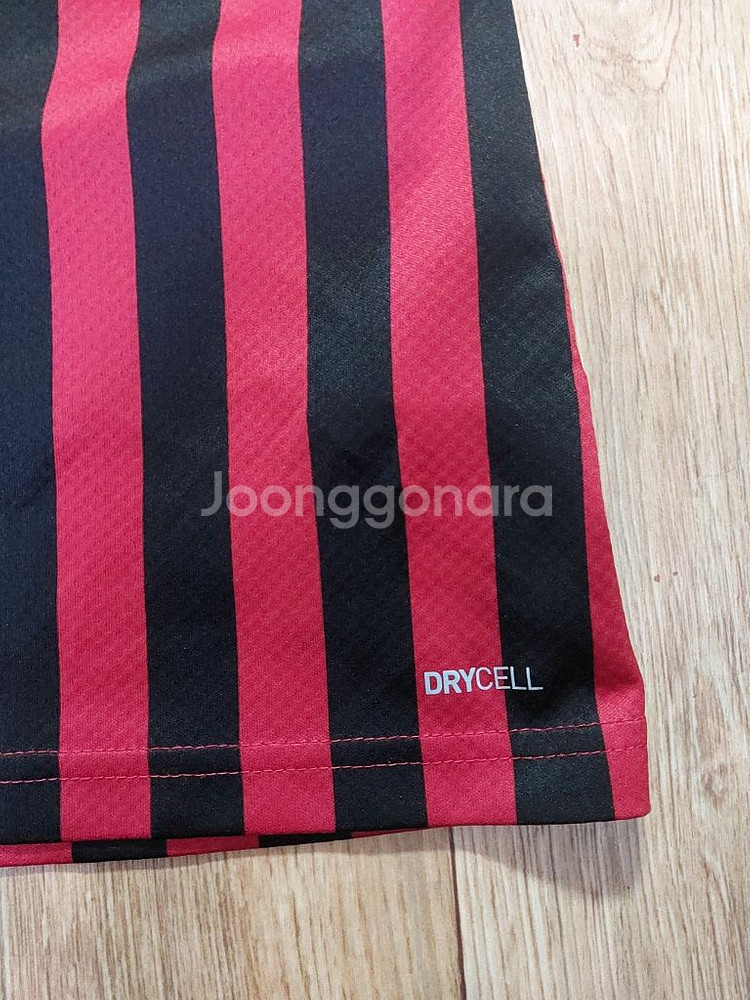 푸마 ac 밀란 유니폼 반팔 L 축구 반팔티 져지 퓨마--4