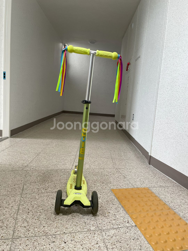 마이크로 킥보드 맥시 T 디럭스--0