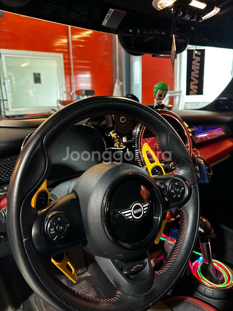 미니쿠퍼 JCW F56 3DR2.0 풀튜닝차량 팝니다.--5