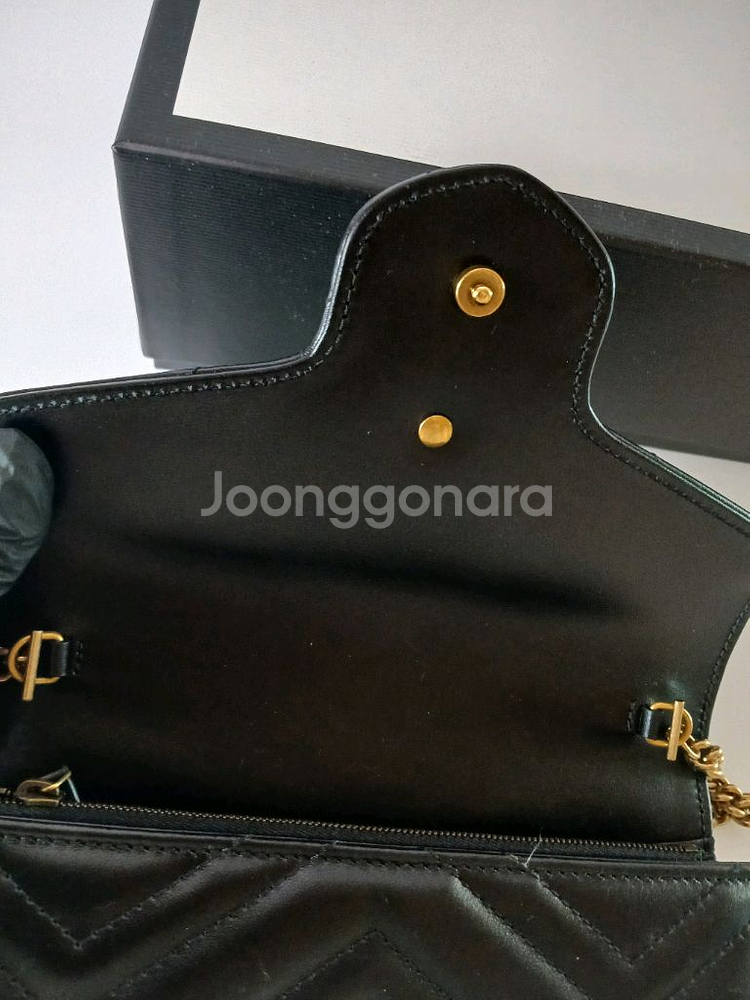 (새상품급)구찌 GG 마몽 마틀라쎄 미니 체인백 블랙--7
