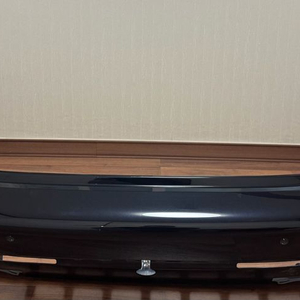 6gt lci 뒷범퍼 카본블랙