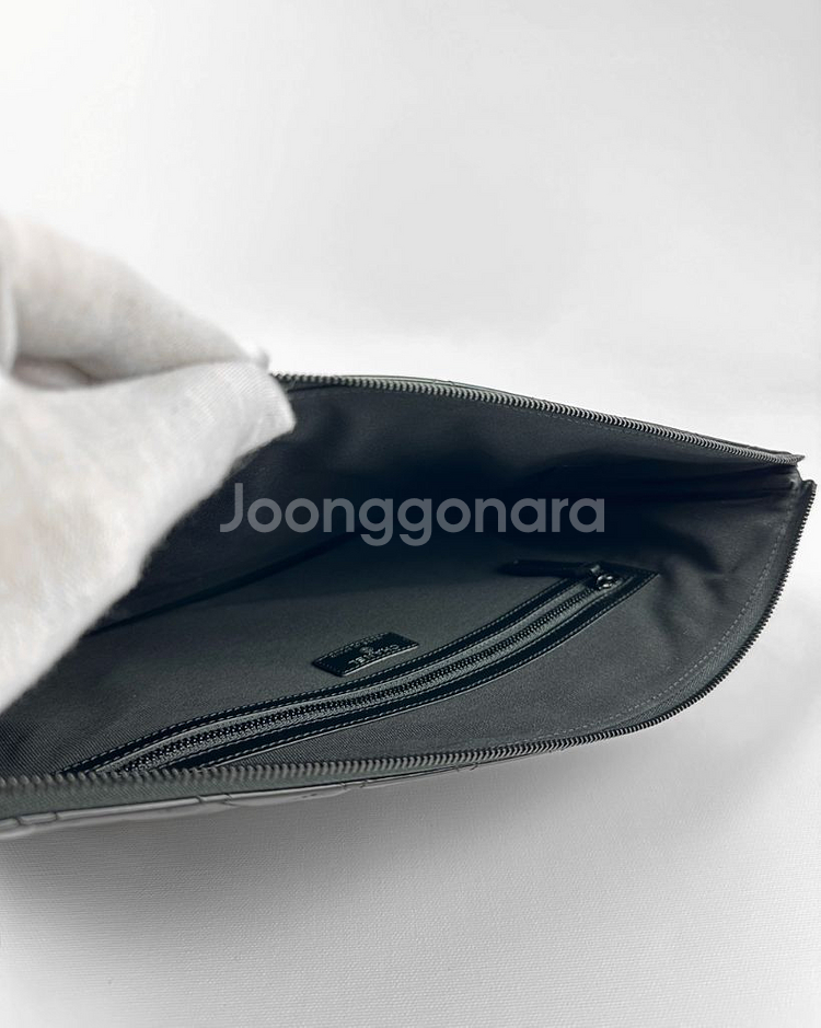 [새상품] 샤넬 에나멜 클러치--5