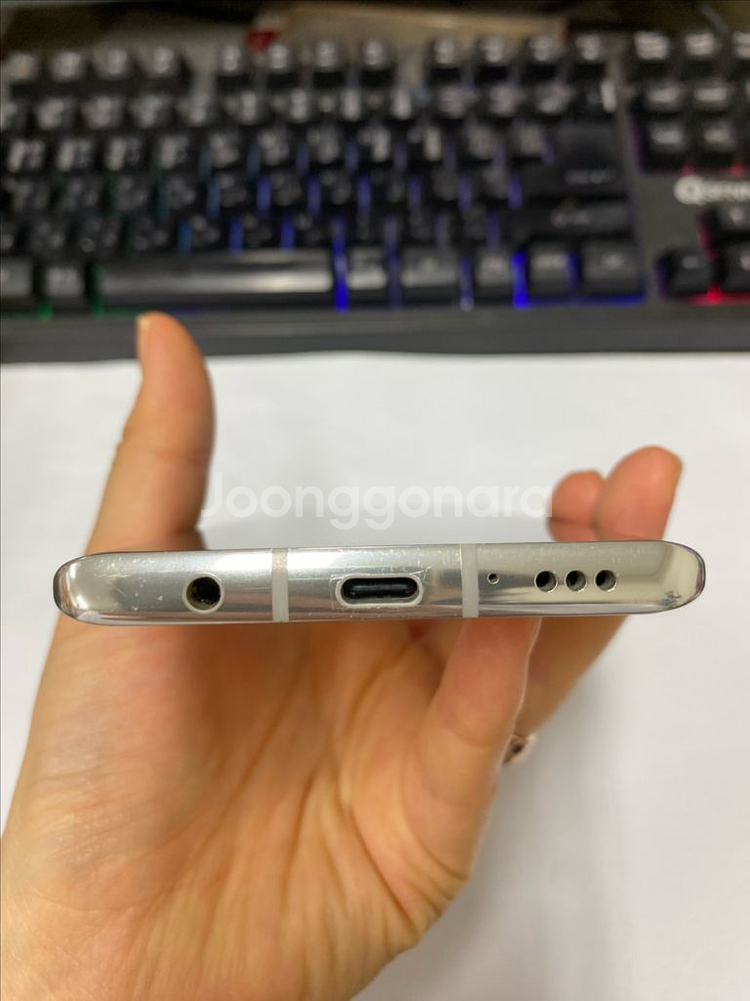 자급제 LG 벨벳 화이트 A급 128G 무잔상--6