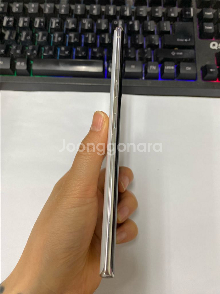 자급제 LG 벨벳 화이트 A급 128G 무잔상--5
