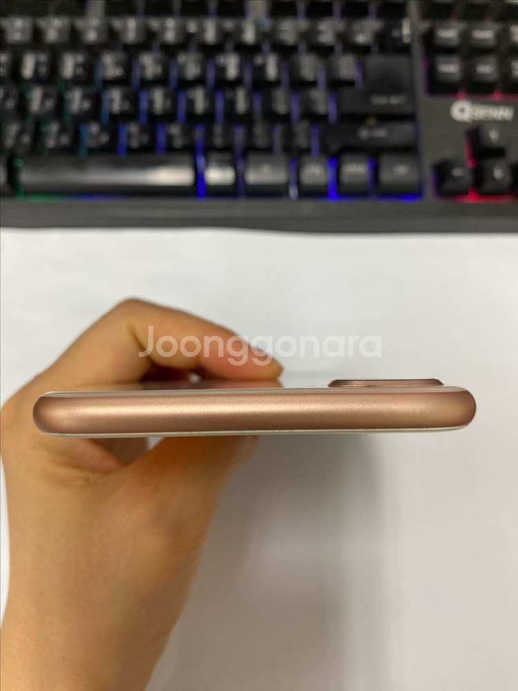 아이폰8플러스 로즈골드 SSS급 64GB 배터리100--3