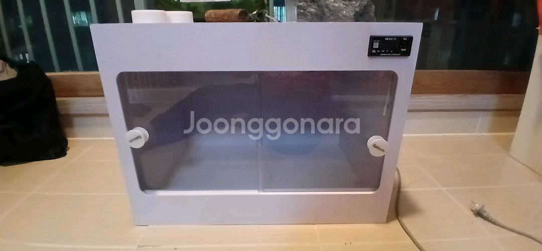 도마뱀 자동 온도 조절 사육장--2