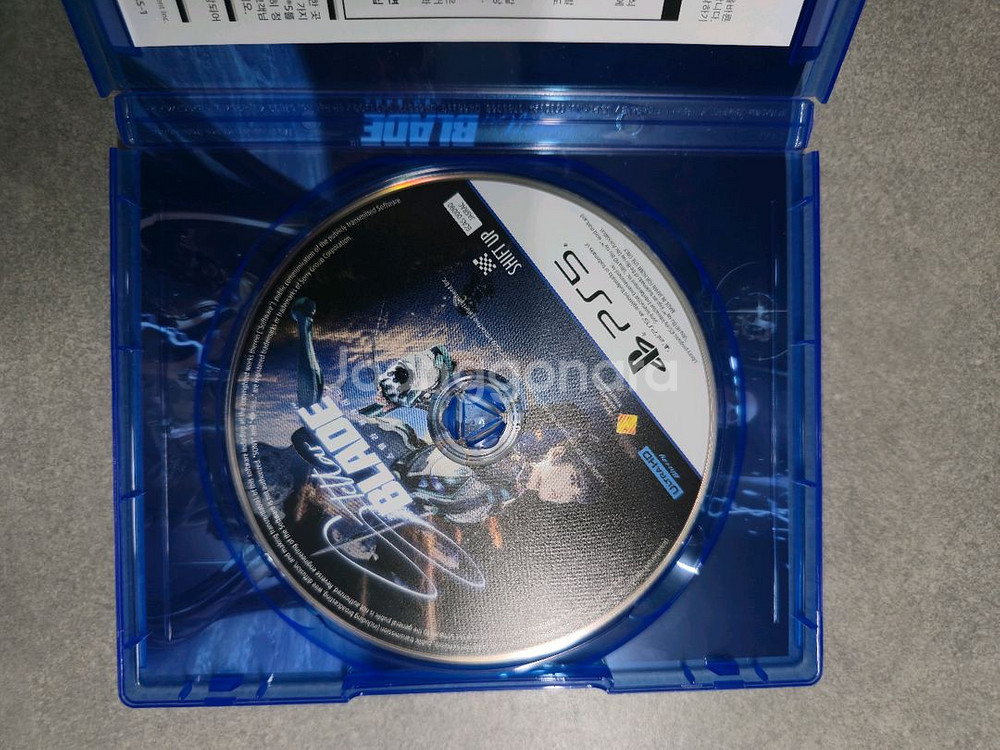 PS5 스텔라블레이드 팝니다.--1