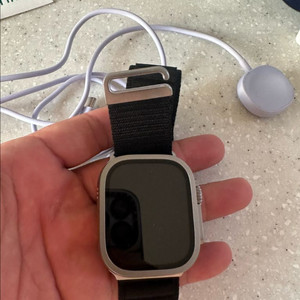 애플워치 울트라1 100% 배터리(급쳐해요 49mm)