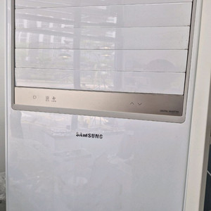삼성 22년식 인버터 30평 스탠드에어컨(냉난방기)팝니