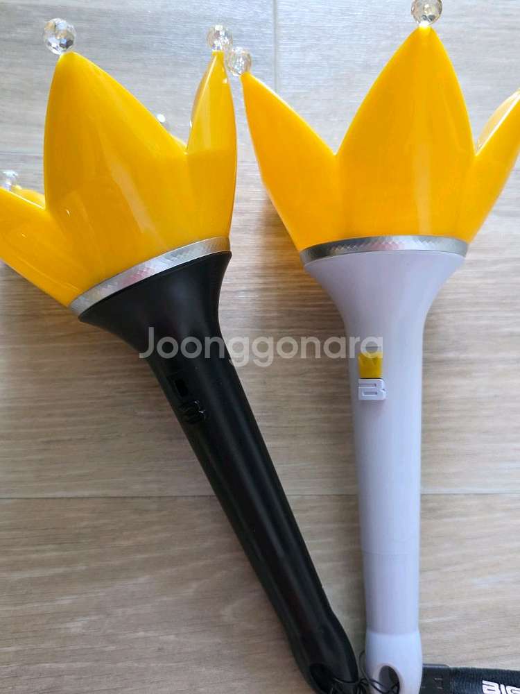 빅뱅 응원봉 버전4 2개, 빅뱅봉 10주년 헤드 팔아요--0
