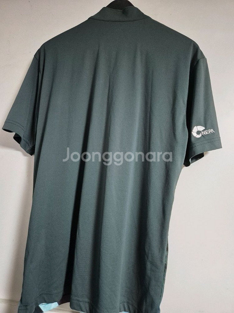 네파 드라이핏 기능성 반팔 티셔츠 L--1