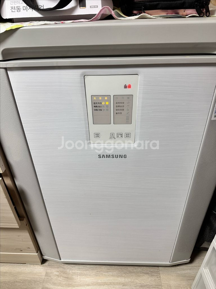 삼성 김치냉장고 126L 판매합니다 (모델명 RP13K--0