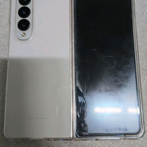 갤럭시 Z 폴더 4