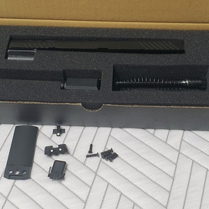 VFC M17 슬라이드, 아웃바렐, 기타 부품