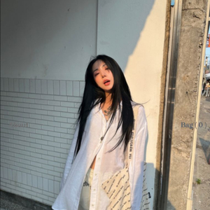 더미스테리어스호텔 썸머셔츠 화이트