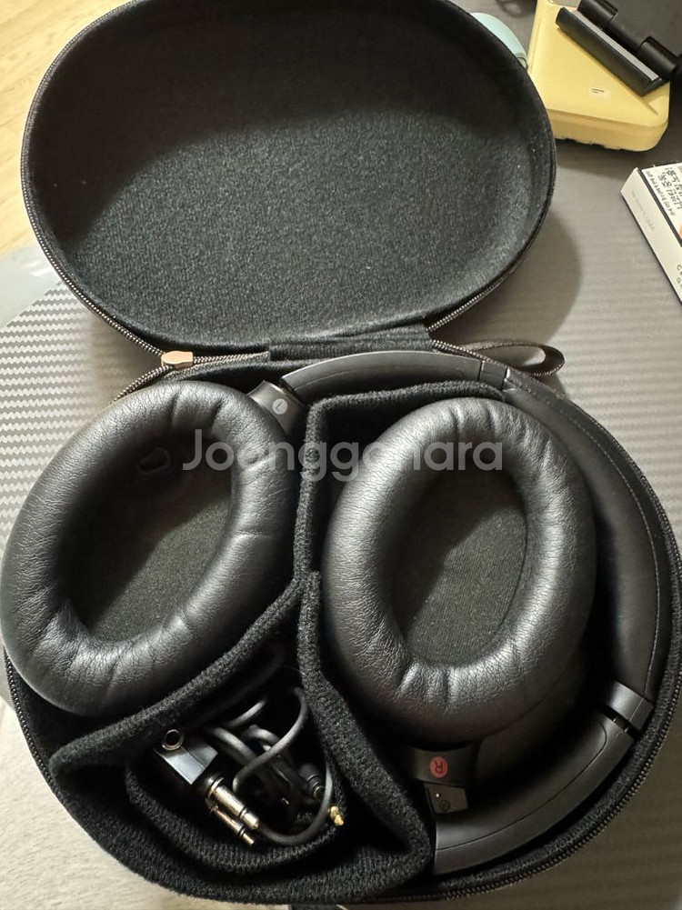 소니 wh-1000xm4 블랙--3