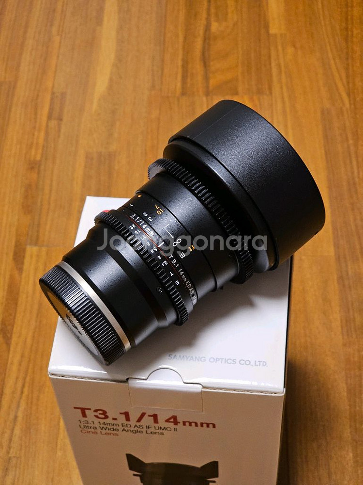 삼양 VDSLR 14mm T3.1 소니FE용 씨네렌즈--2