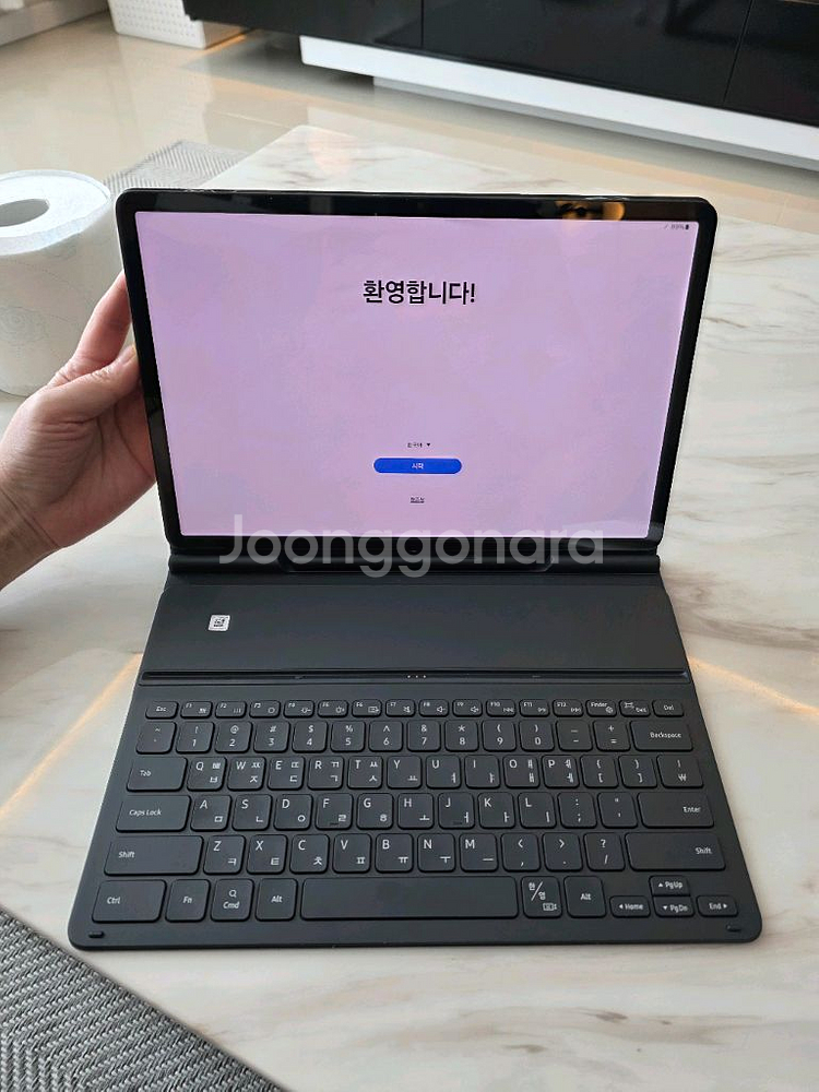 갤럭시탭 S8+ 128G WIFI 정품키보드 판매합니다--0