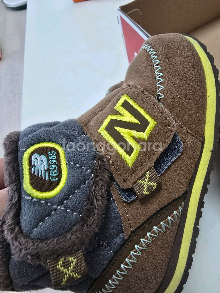 뉴발란스 FB996SNI 아동 부츠 140--3