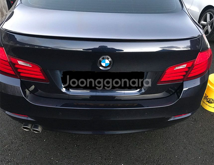 BMW 5시리즈 F10 스포일러 카본 M5 M퍼포먼스--3