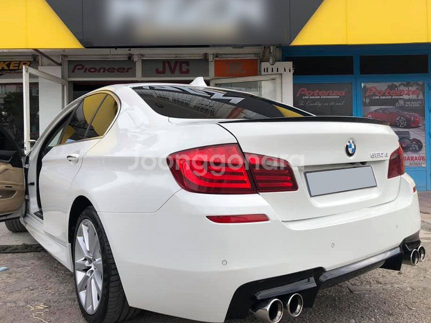 BMW 5시리즈 F10 리얼카본 스포일러 순정형 M5--2