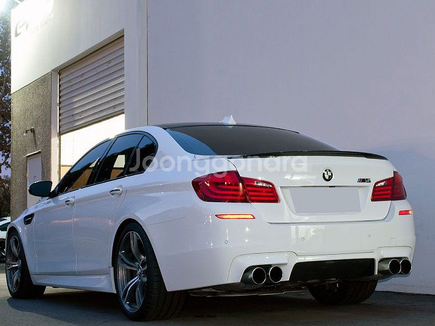 BMW 5시리즈 F10 리얼카본 스포일러 순정형 M5--6