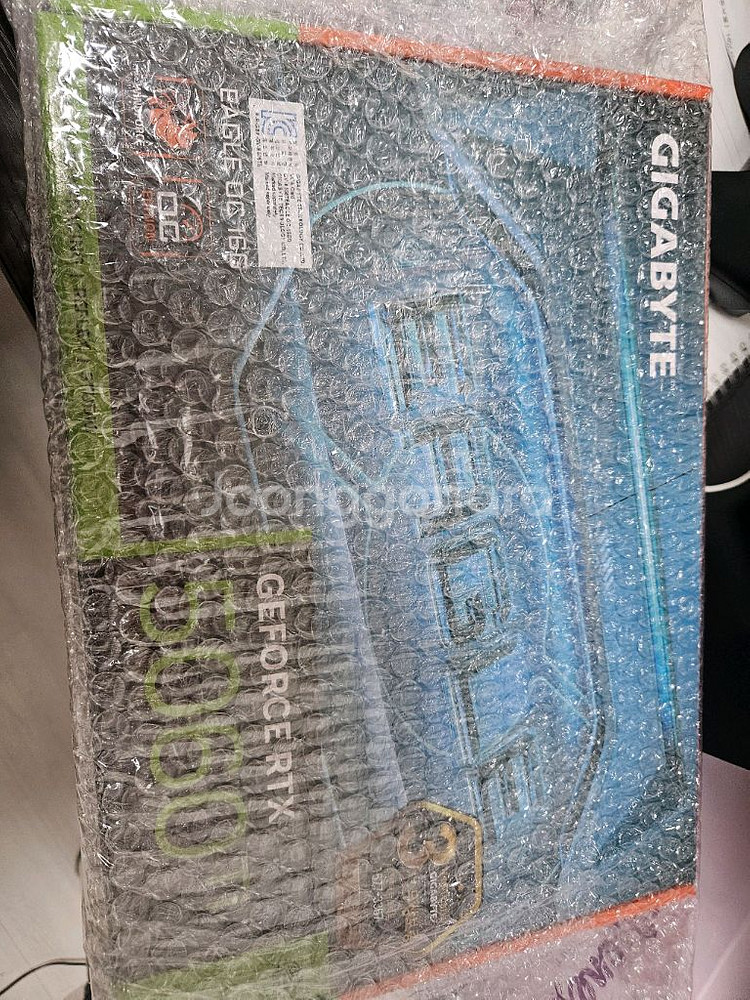 기가바이트.이글 5060Ti 16GB 미개봉--0