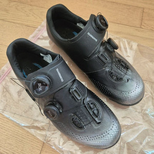 시마노 RC702 클릿슈즈(40.5 와이드)