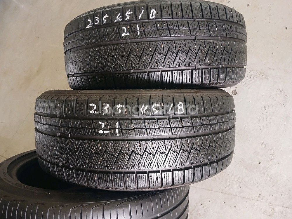 2354518중고타이어235 45 18스노우타이어--0