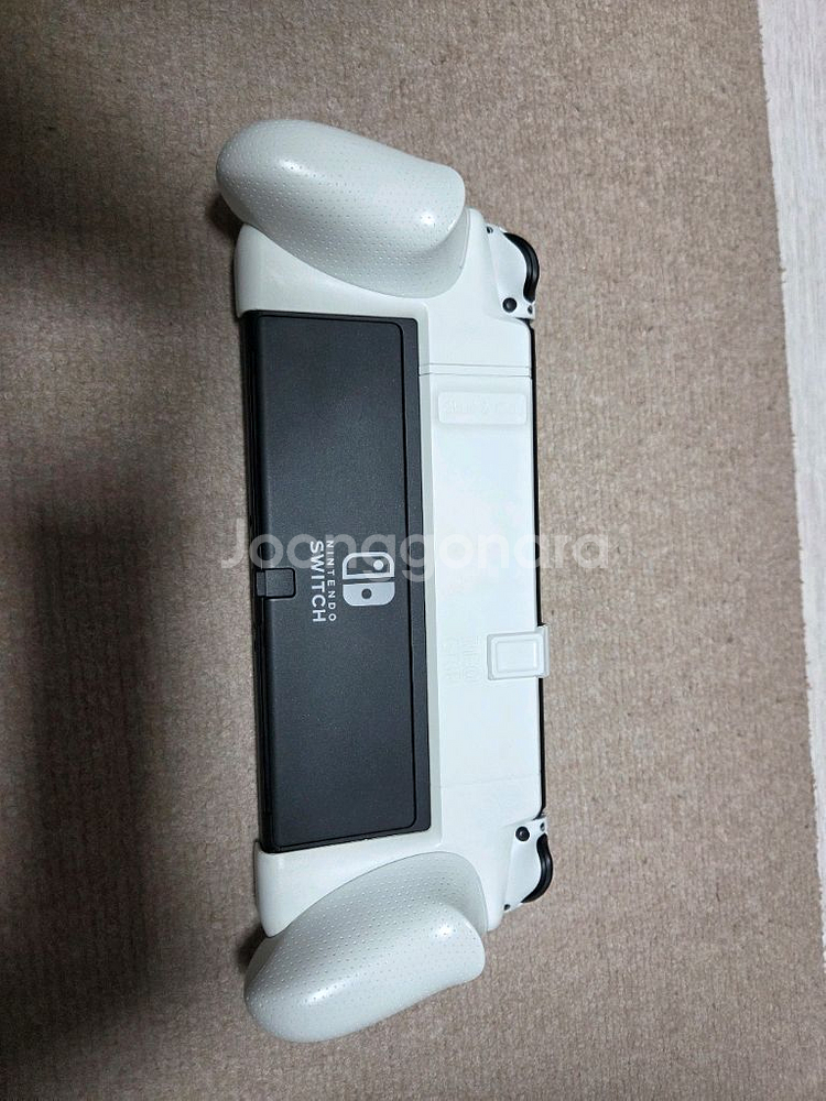 닌텐도 스위치 OLED.--4