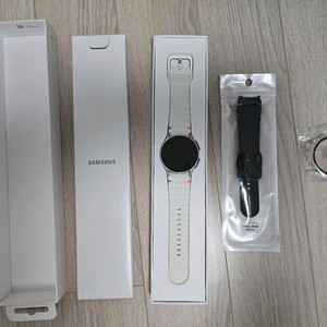 갤럭시워치7 40mm 크림색상 판매합니다