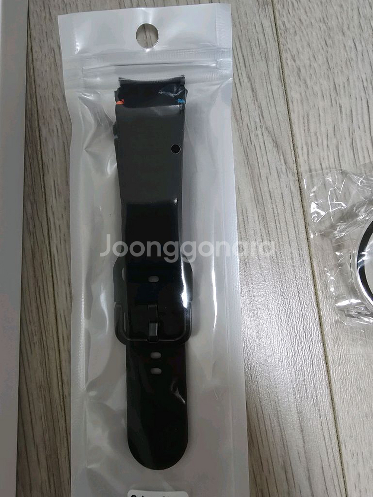 갤럭시워치7 40mm 크림색상 판매합니다--2