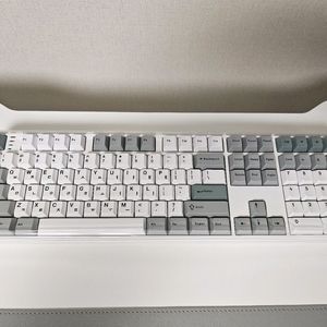 3월구입 GK798PRO 메탈화이트 브라운슈가