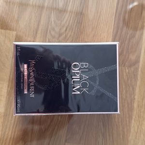 입생로랑 블랙 오피움 오드 퍼퓸 90ml 새상품