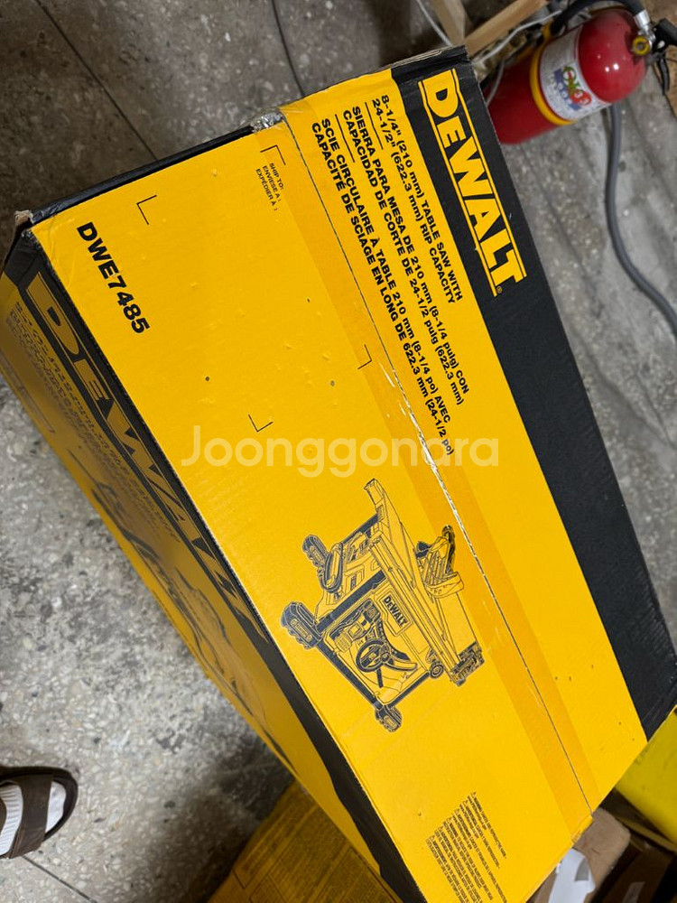 디월트 테이블쏘 110v--1