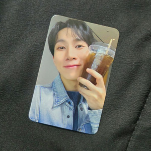 더현대 사웨 팝업 카페 특전 서은광 포카 (비투비/은광