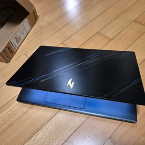 게이밍 노트북 니트로 RTX 4060 ( 풀박스 )