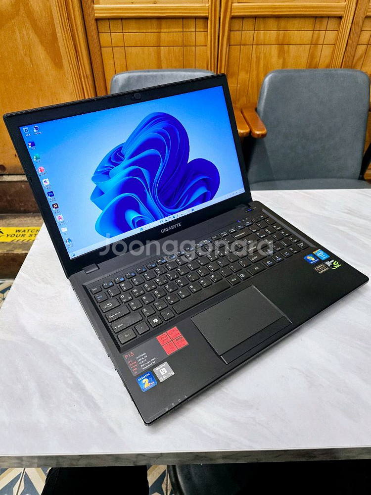 고성능 i7 사무/게이밍 노트북(16GB,1.25TB)--1