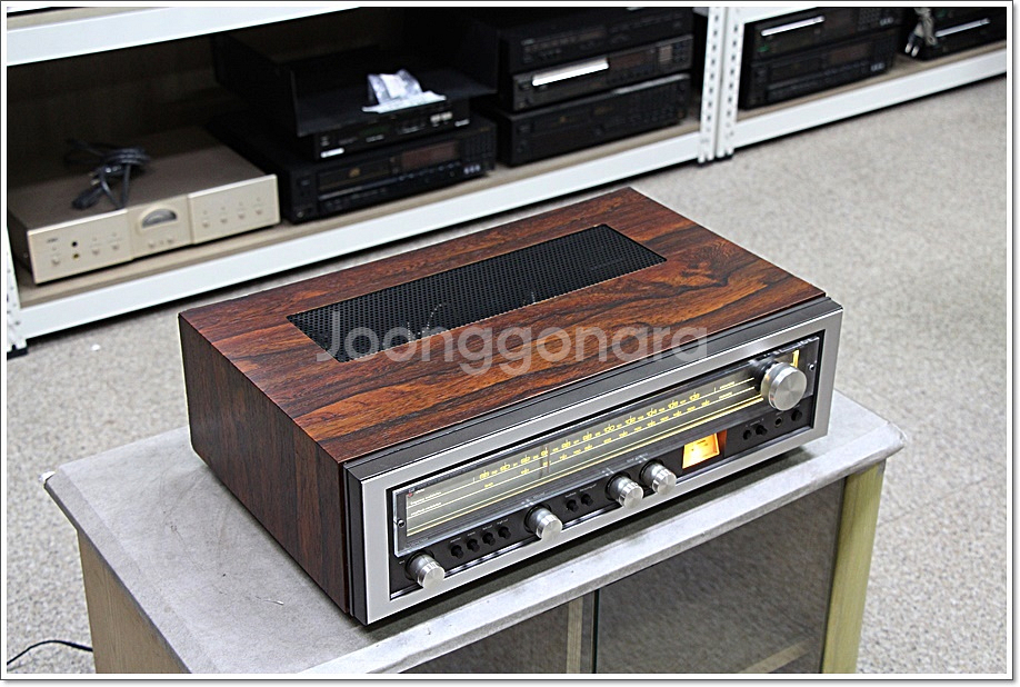 럭스만 A급 고급형 아날로그 리시버 모델 R-1030--4