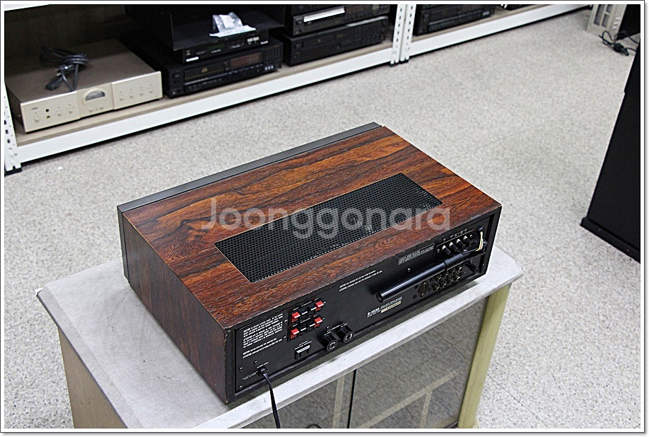 럭스만 A급 고급형 아날로그 리시버 모델 R-1030--6