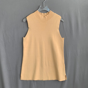 M REISS 리스 루치아나 니트 슬리브 나시
