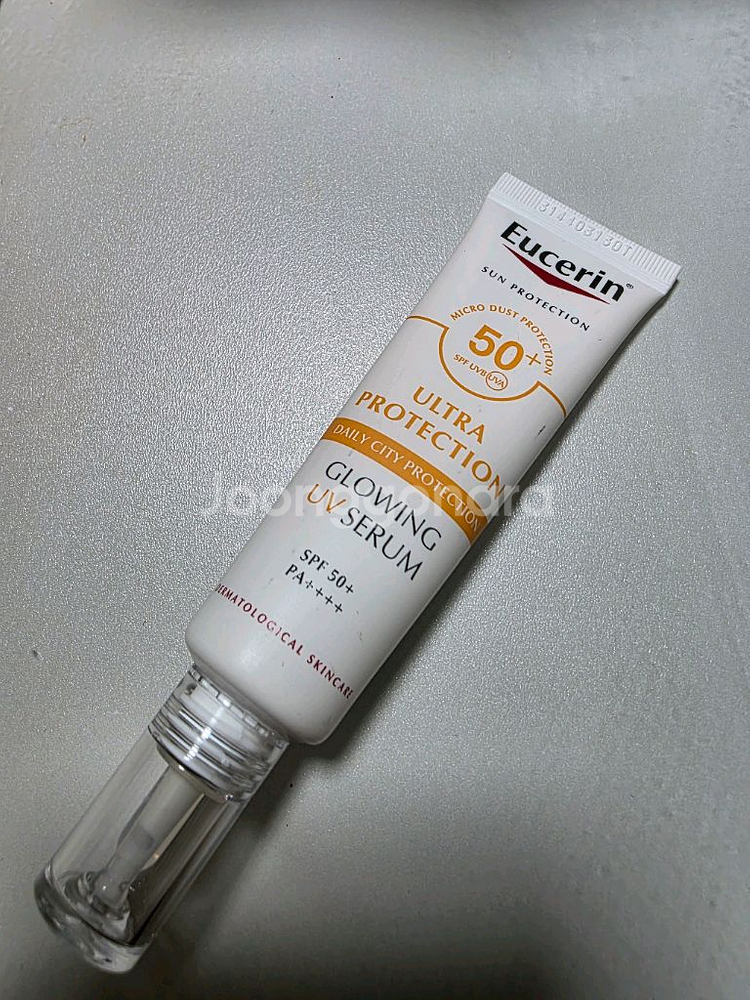 유세린 UV 세럼 새상품 SPF50+ PA++++--3