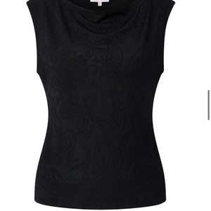 <구함> teak paisley top 티크 슬리브리스
