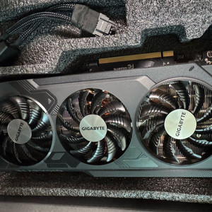 기가바이트 4070ti 그래픽카드