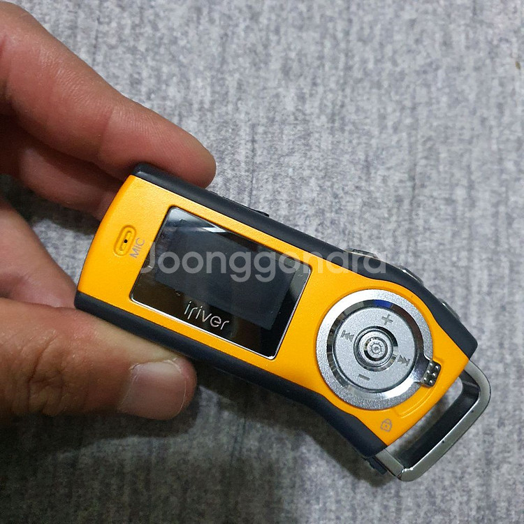 아이리버 T10 mp3 1기가--0