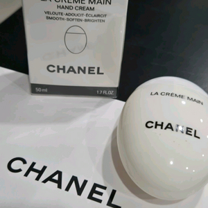 샤넬 라 크렘 망 핸드크림 판매합니다! (선물포장, 미